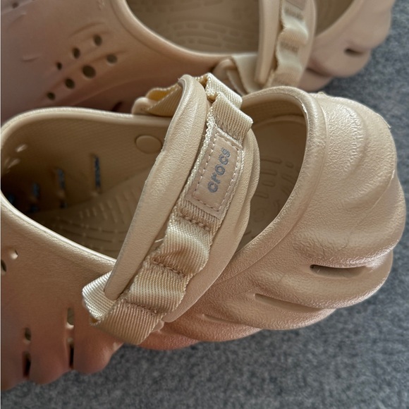 Crocs - Picture 3 of 5